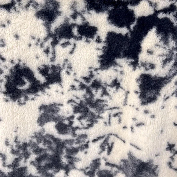 WILLOW & CLAY NWOT Crop Faux Fur Lined Pockets Open Front Cardigan, Size M - Picture 6 of 10